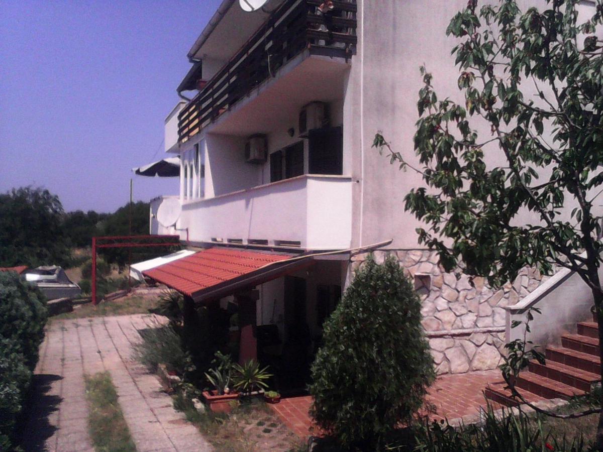 Apartman Mirko Pula Exterior foto