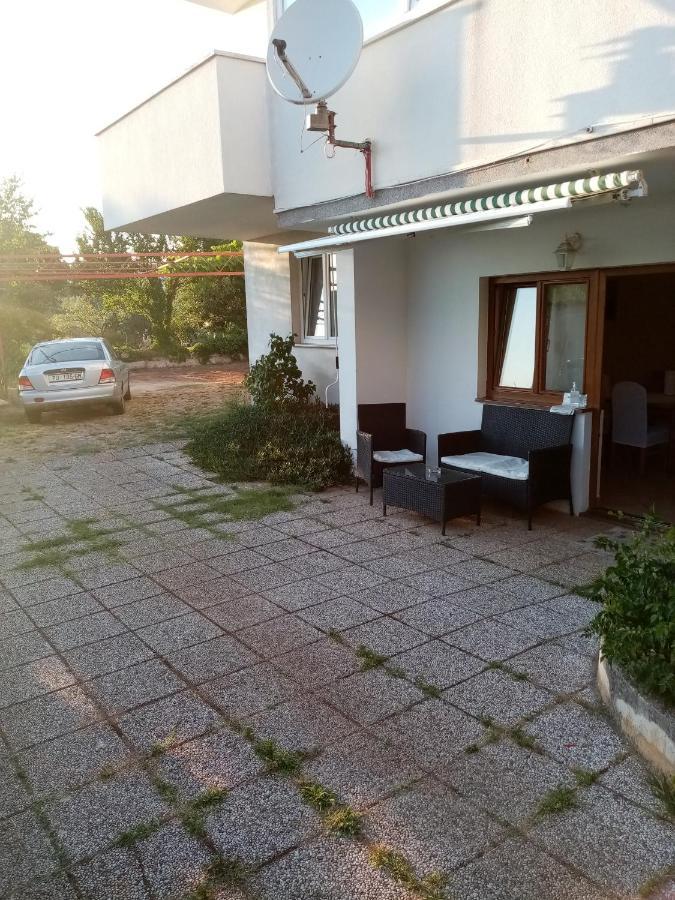 Apartman Mirko Pula Exterior foto