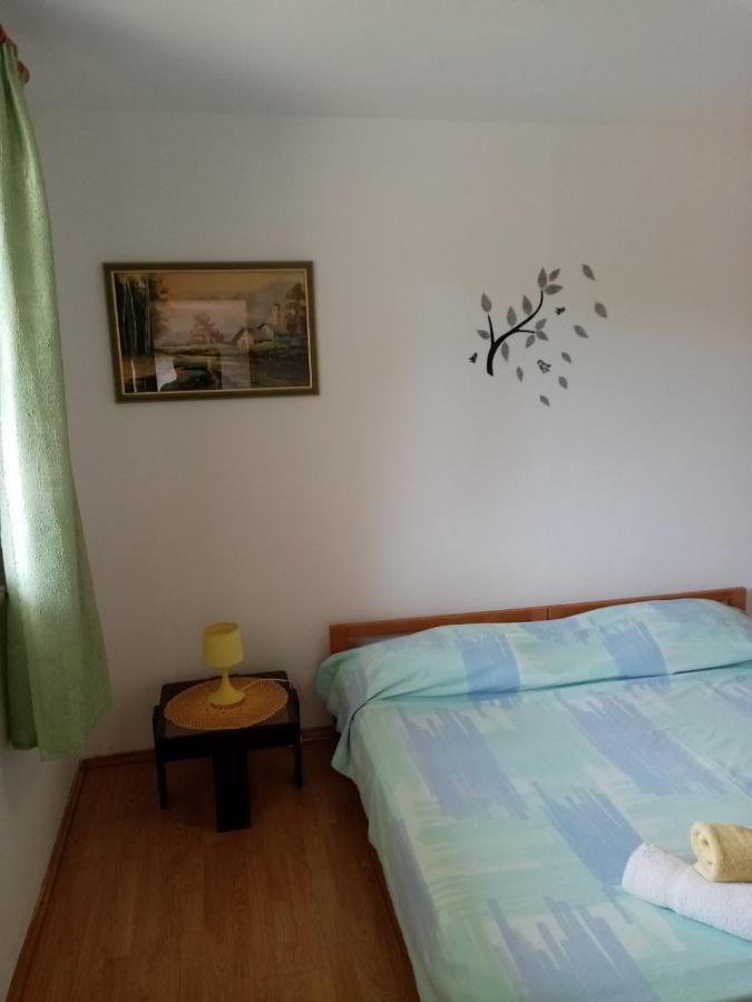 Apartman Mirko Pula Exterior foto